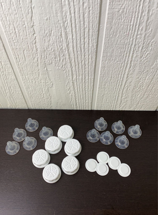 used BUNDLE Lifefactory, Caps and Nipples