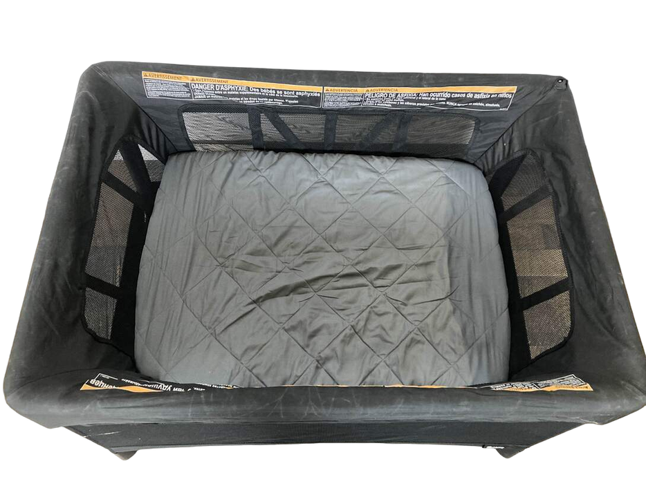 Shop 4moms Breeze Playard Plus, 1045 at Goodbuygears