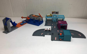 used BUNDLE Hot Wheels Sets And Cars