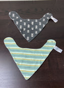 secondhand BUNDLE Baby Bibs