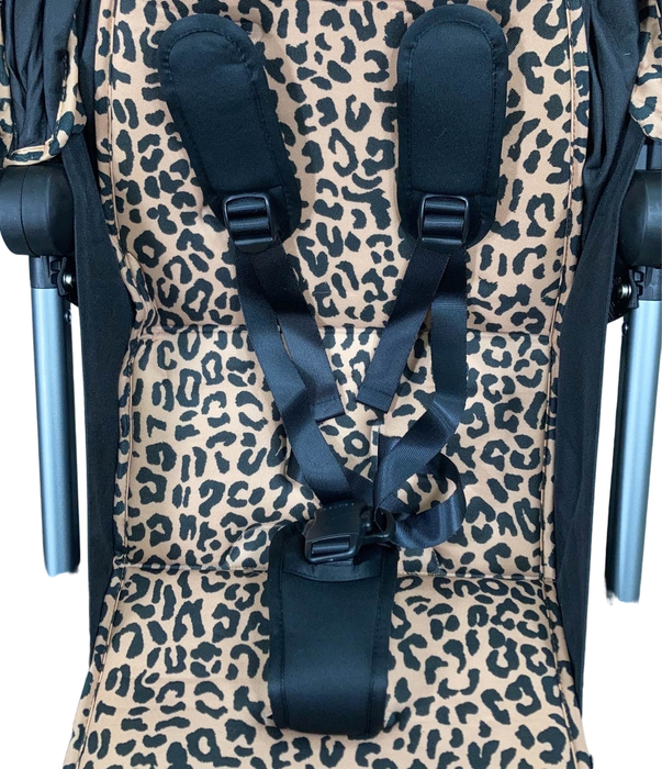 Shop Colugo Compact Stroller, 2022, Wild Child at Goodbuygears