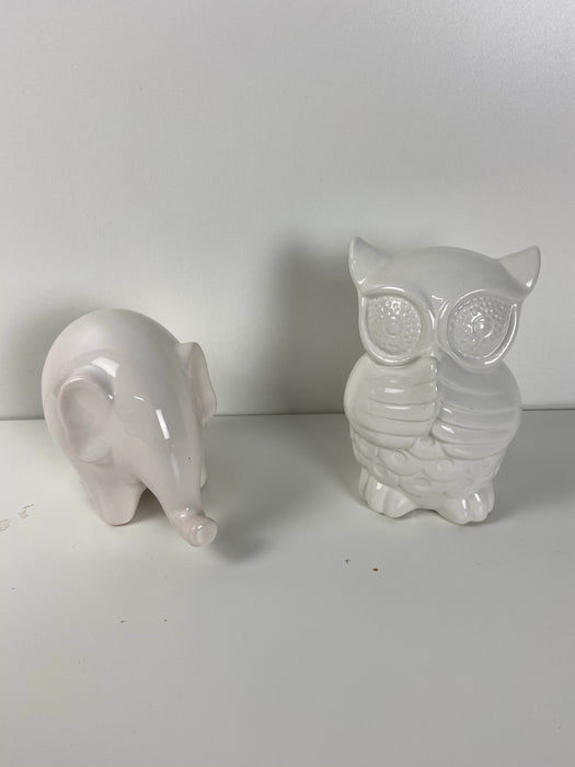 used BUNDLE Child’s Room Decor