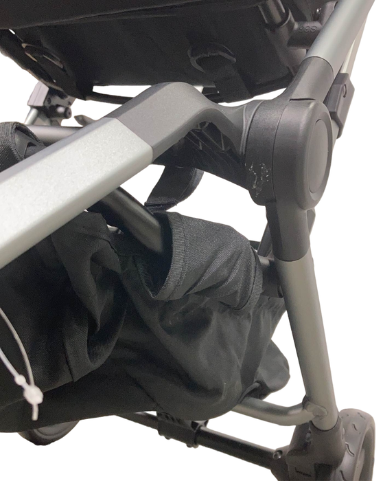 Shop Colugo Compact Stroller, 2022, Dune at Goodbuygears