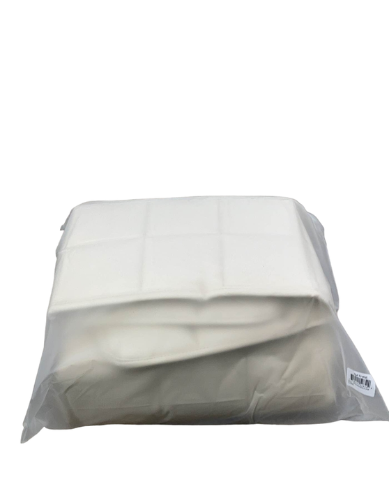 Shop Gathre Quilted Mini Mat, Square, Ivory at Goodbuygears