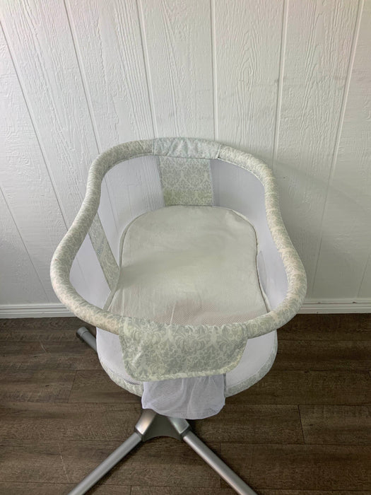 Shop Halo Bassinest Swivel Sleeper Premiere Series at Goodbuygears
