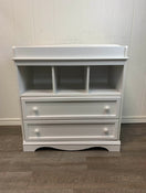 used South Shore Savannah Changing Table With Drawers