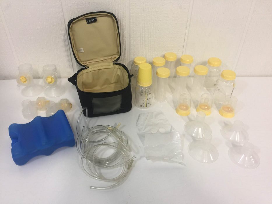 used BUNDLE Medela Accessories and Bottles