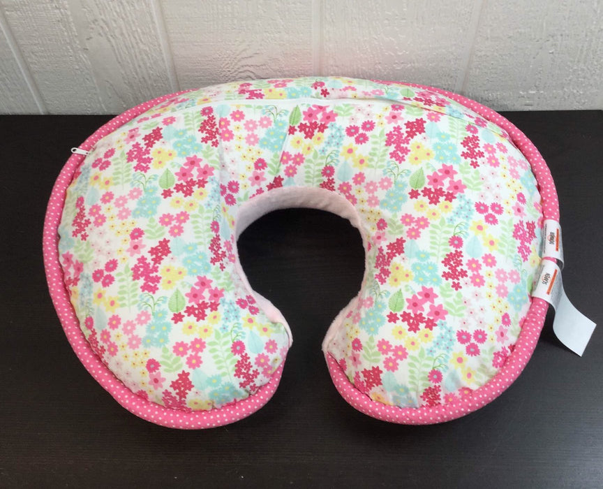 secondhand Boppy Nursing and Infant Support Luxe Pillow