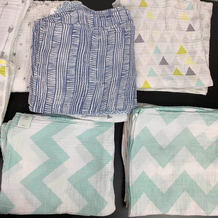 used Cloud Island Swaddle Blankets