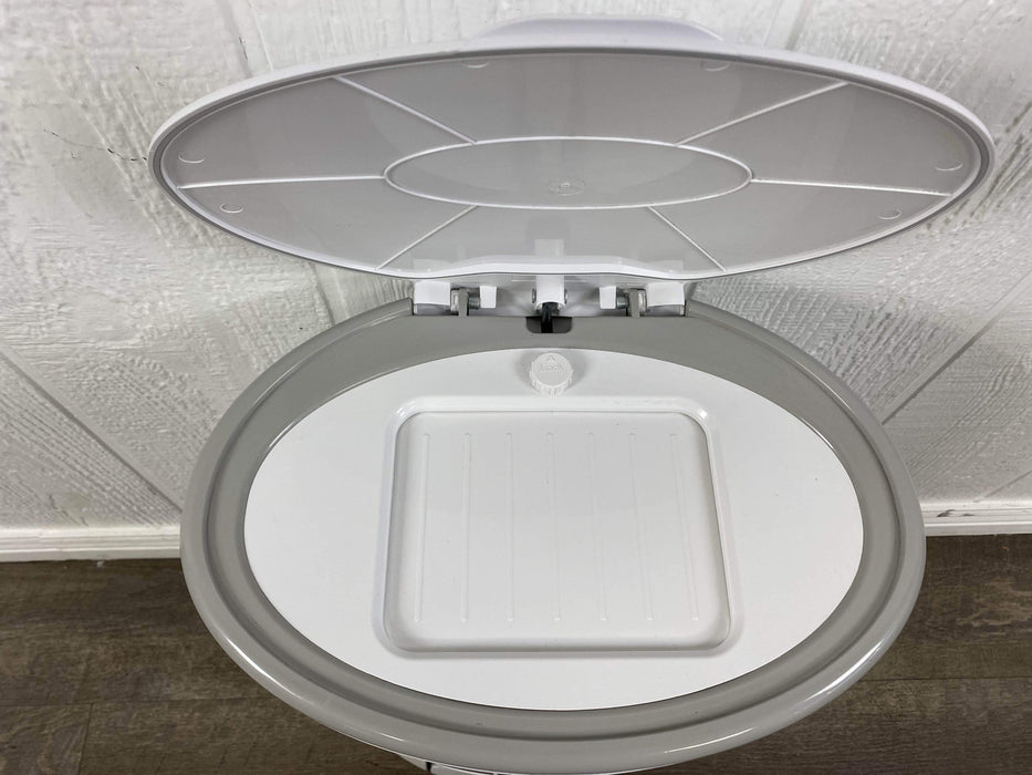 used Diaper Dekor Plus Diaper Pail