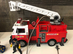 secondhand Pretend Play