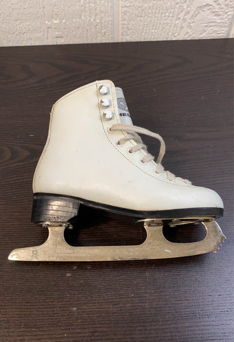 Shop Hespeler Junior Figure Skates, Size 12J at Goodbuygears