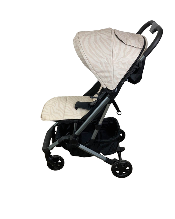 Shop Colugo Compact Stroller, 2022, Dune Zebra at Goodbuygears