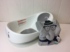 used BUNDLE Bath Time Essentials