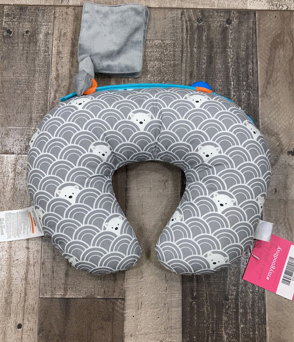 Shop Boppy Prop & Play at Goodbuygears