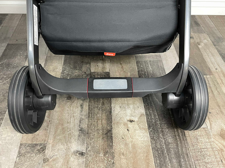 used Diono Quantum 2 Stroller with Premium Seat