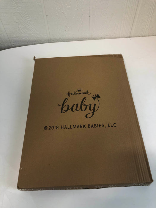 used BUNDLE Child’s Room Decor