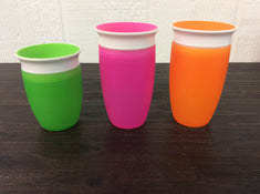 secondhand BUNDLE Meal Time Necessities