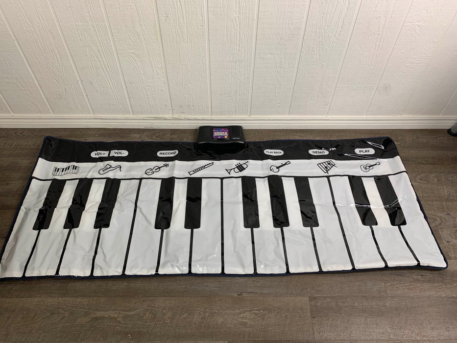 used Click N' Play Gigantic Keyboard Play Mat