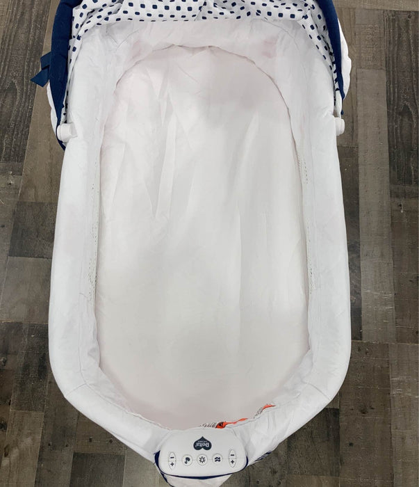 Shop Delta Children Deluxe Gliding Bassinet at Goodbuygears