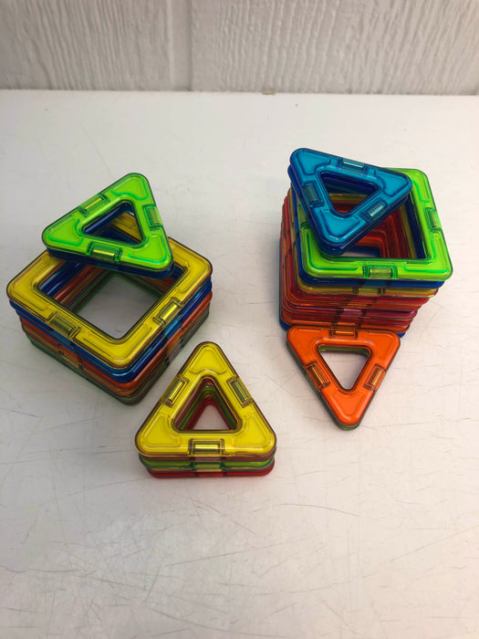secondhand Magformers Building Set