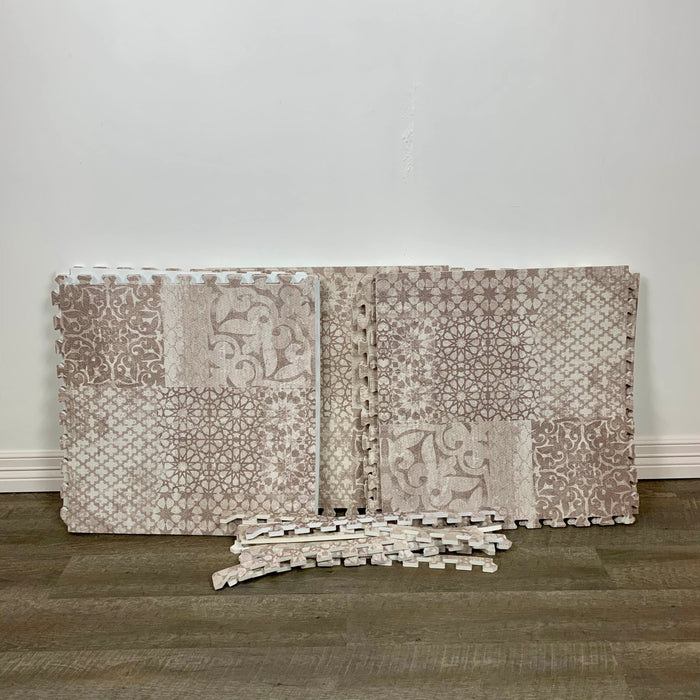 secondhand Little Nomad Roam Free Play Mat