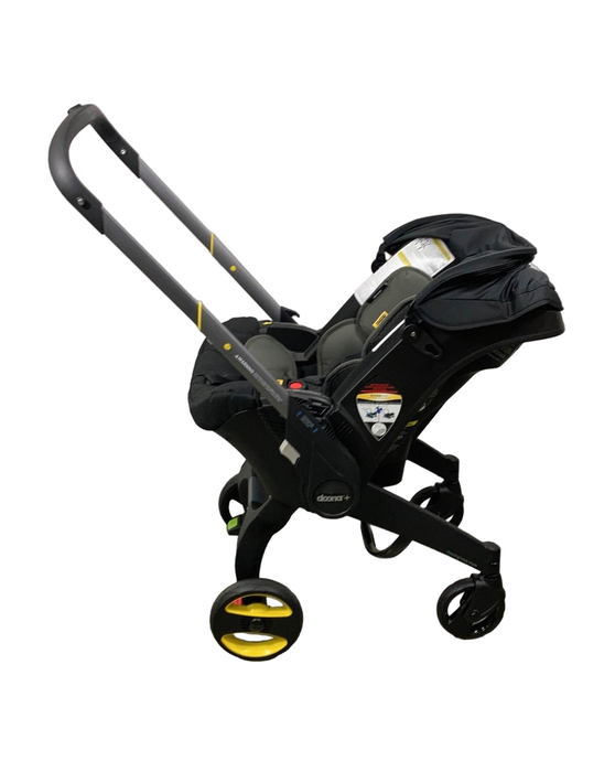 Shop Doona Infant Car Seat & Stroller Combo, 2023, Nitro Black at Goodbuygears