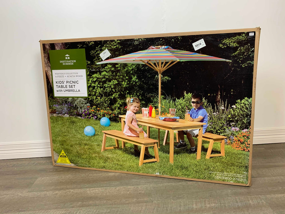 secondhand Destination Summer Kids’ Picnic Table Set With Umbrella
