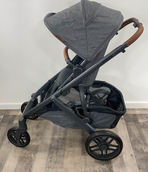 Shop UPPAbaby VISTA V2 Stroller, 2022, Greyson (Charcoal Melange) at Goodbuygears