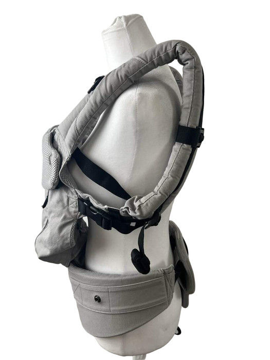 Shop Lillebaby Complete All Seasons Baby Carrier at Goodbuygears