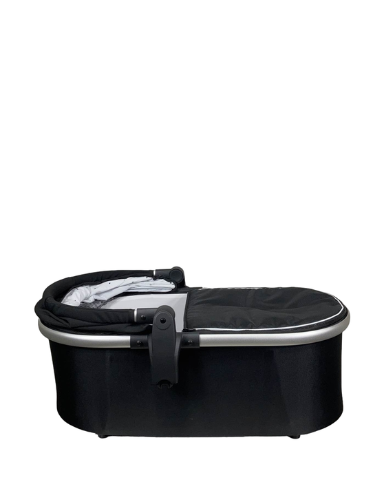 Shop Mockingbird Bassinet, Black at Goodbuygears
