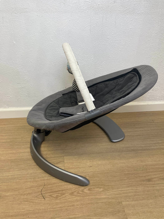 Shop Nuna LEAF Curv Baby Seat, Cinder at Goodbuygears
