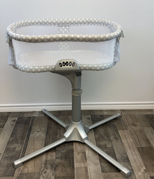 Shop Halo BassiNest Swivel Sleeper, Premiere Series at Goodbuygears