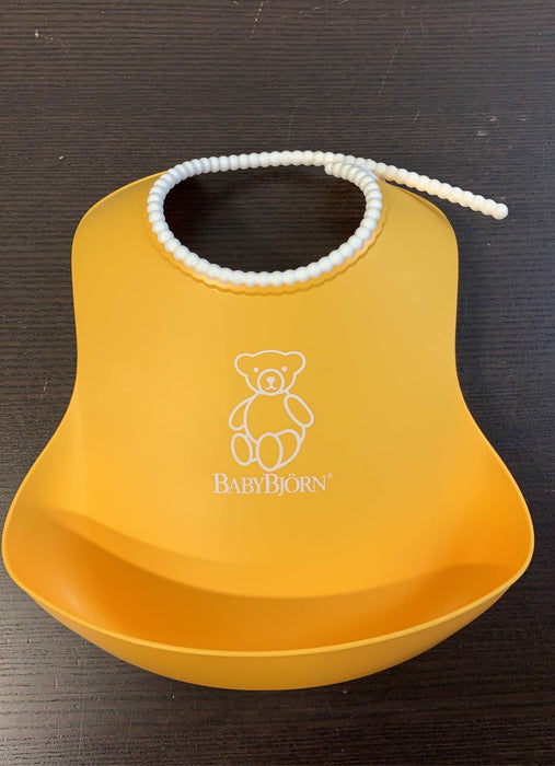 secondhand BabyBjorn Bib Set, 2 Pack