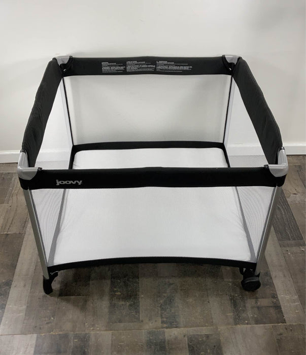 secondhand Joovy Room2 Playard, Black