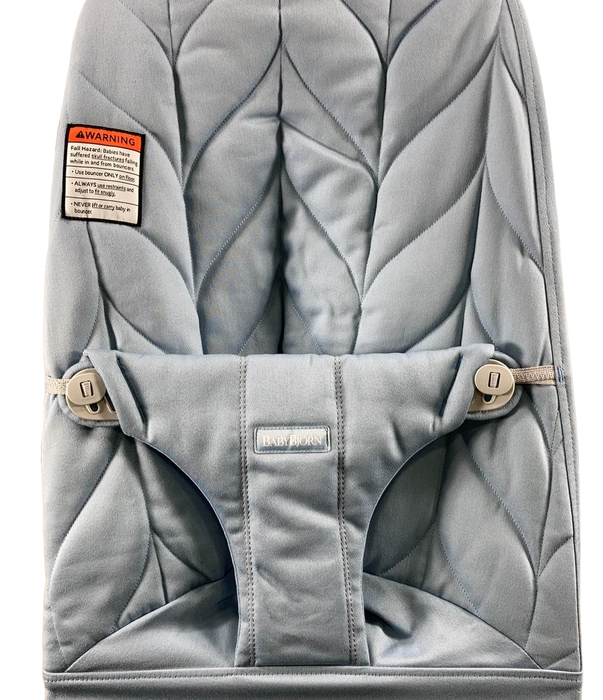 Shop BabyBjorn Bouncer Bliss, Light Gray Frame, Blue Cotton Petal Quilt at Goodbuygears