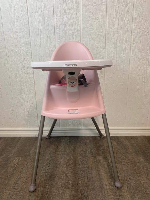 Shop Baby Bjorn High Chair, Powder Pink/Grey at Goodbuygears