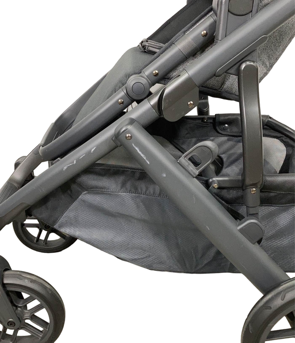 Shop UPPAbaby VISTA V2 Stroller, 2022, Greyson (Charcoal Melange) at Goodbuygears