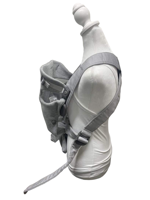 Shop BabyBjorn Baby Carrier Mini, Light Gray 3D Jersey at Goodbuygears