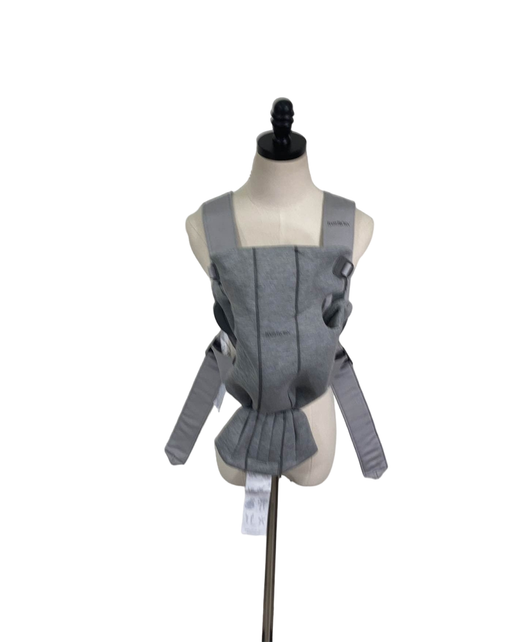 Shop BabyBjorn Baby Carrier Mini, Light Gray 3D Jersey at Goodbuygears