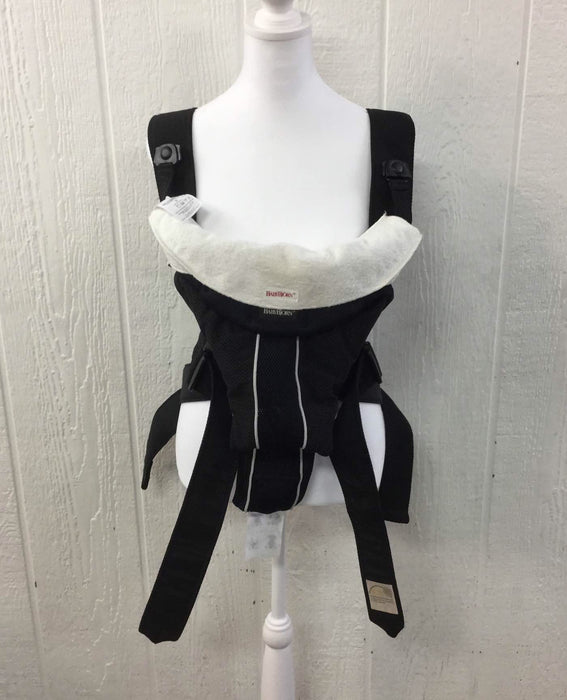 Shop BabyBjorn Baby Carrier Mini, Black Mesh at Goodbuygears