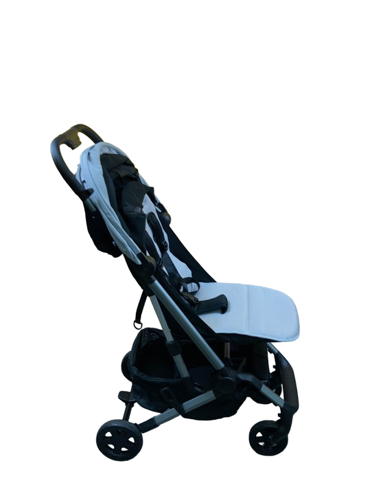 Shop Colugo Compact Stroller, Cool Grey, 2022 at Goodbuygears