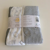secondhand Burt’s Bees Baby Hooded Towels