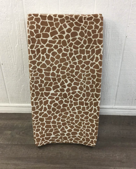 Shop Contoured Changing Pad with Cover at Goodbuygears