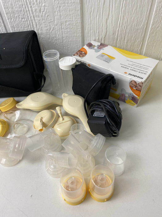 secondhand BUNDLE Medela Bottles