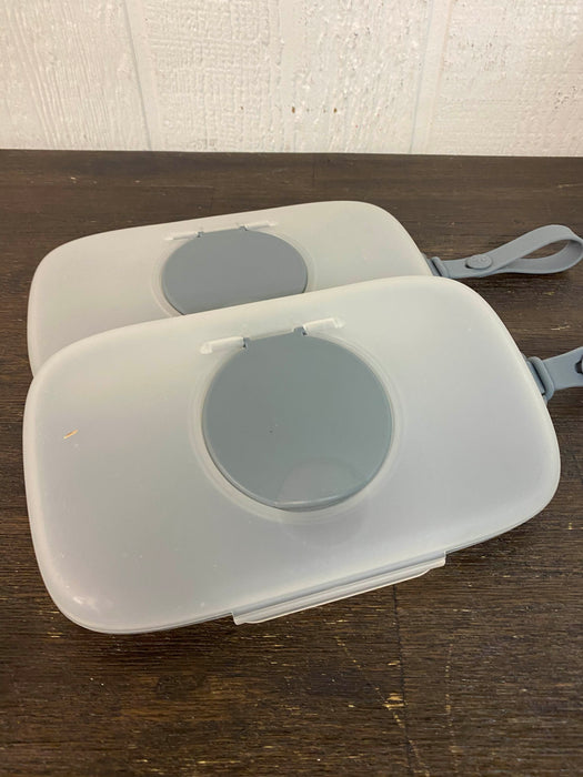 used Skip Hop Grab & Go Snug Seal Wipes Case