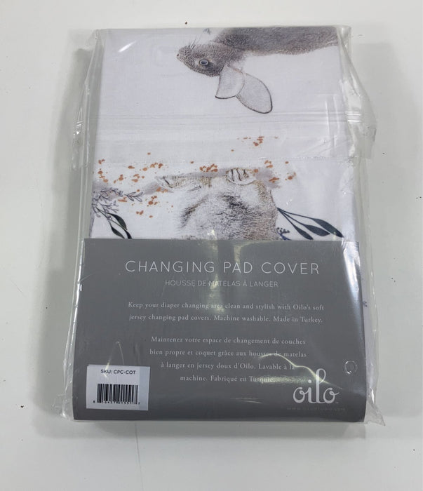 Shop Oilo Studios Changing Pad Cover, Cottontail Bunny at Goodbuygears
