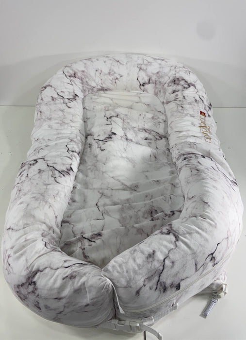 Shop Dockatot Grand Dock, Carrara Marble at Goodbuygears