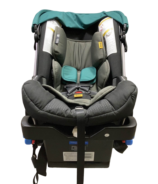 Shop Doona Infant Car Seat & Stroller Combo, 2022, Racing Green at Goodbuygears