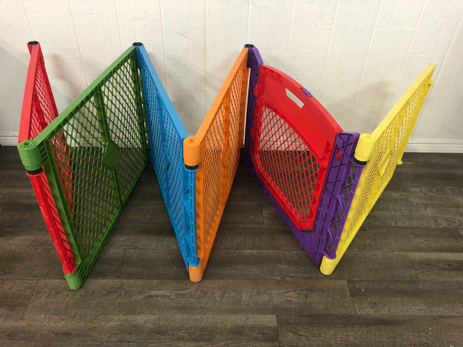 secondhand North States Superyard Ultimate Playard, 6 Panel